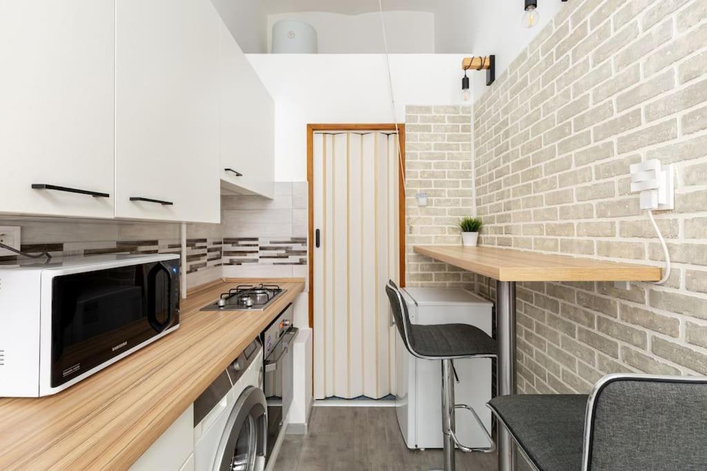 K5 Kis Apartment Βουδαπέστη Εξωτερικό φωτογραφία