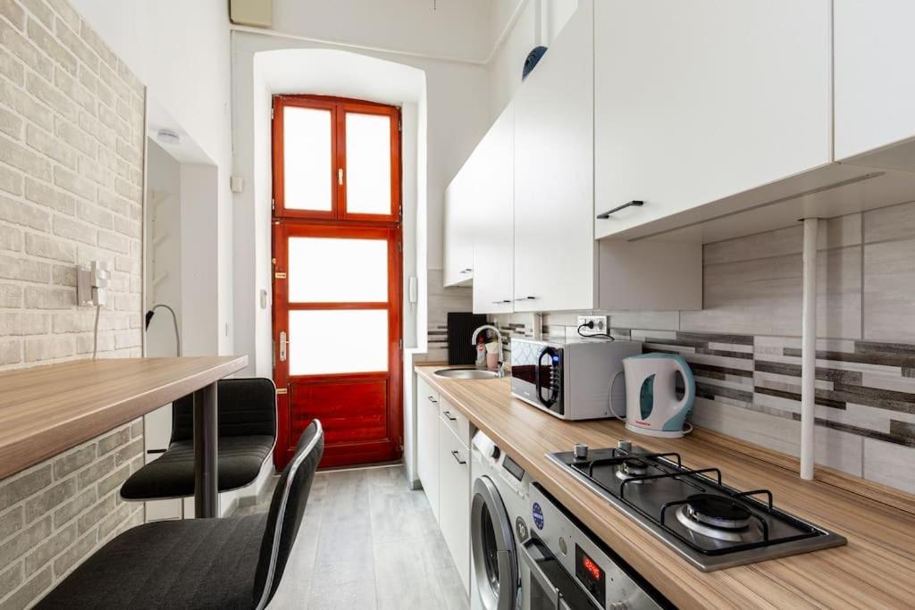K5 Kis Apartment Βουδαπέστη Εξωτερικό φωτογραφία