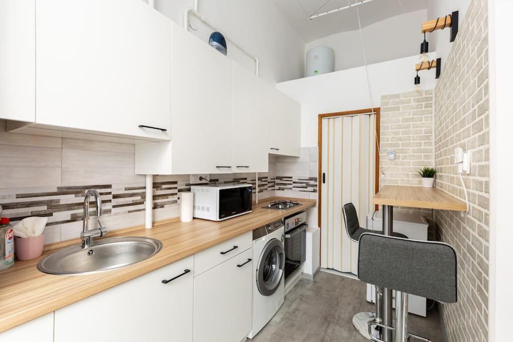 K5 Kis Apartment Βουδαπέστη Εξωτερικό φωτογραφία