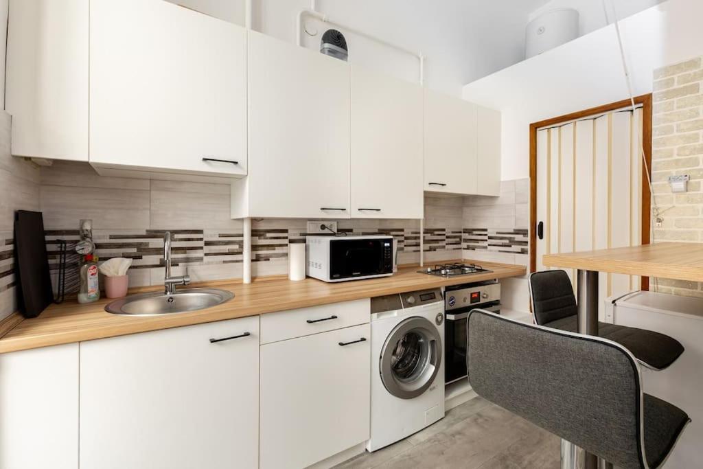 K5 Kis Apartment Βουδαπέστη Εξωτερικό φωτογραφία